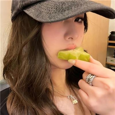 瓦莱莉和她的奇迹一周